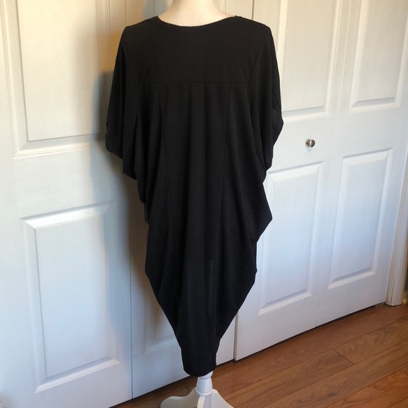 Black Dress - Picture 4 of 5
